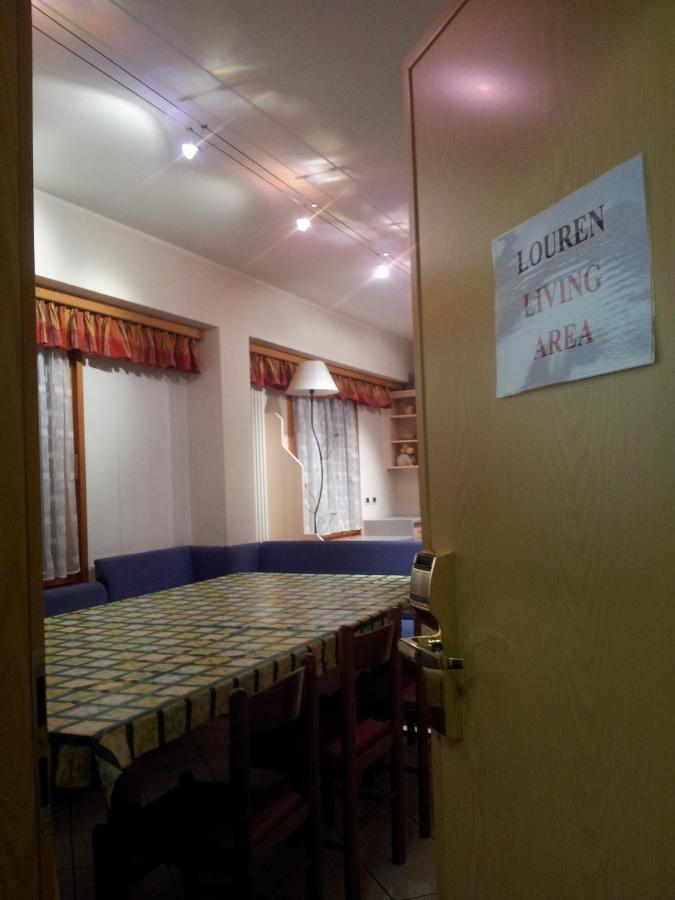 Chalet Helen Arabba Rum bild