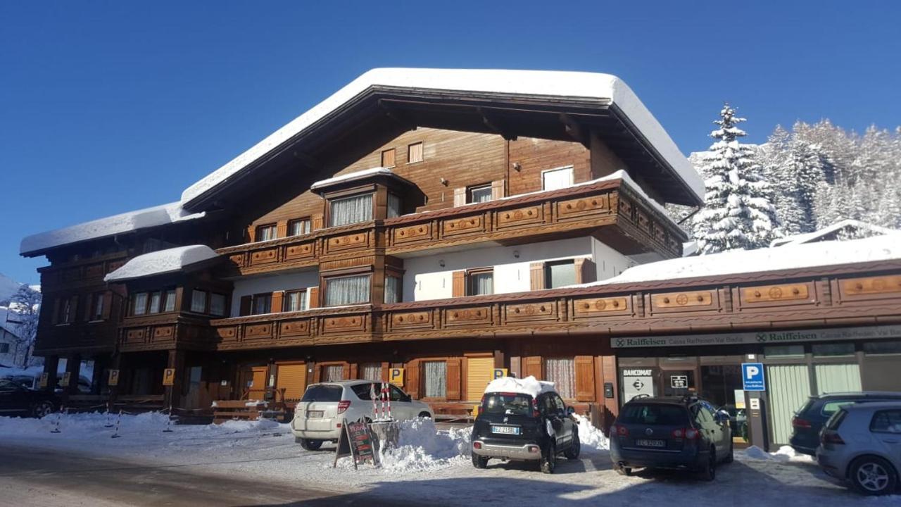 Chalet Helen Arabba Exteriör bild